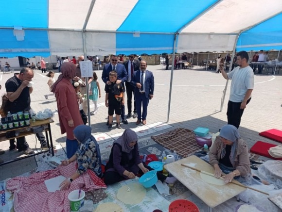 ATATÜRK İLKOKULU'NDAN KERMES