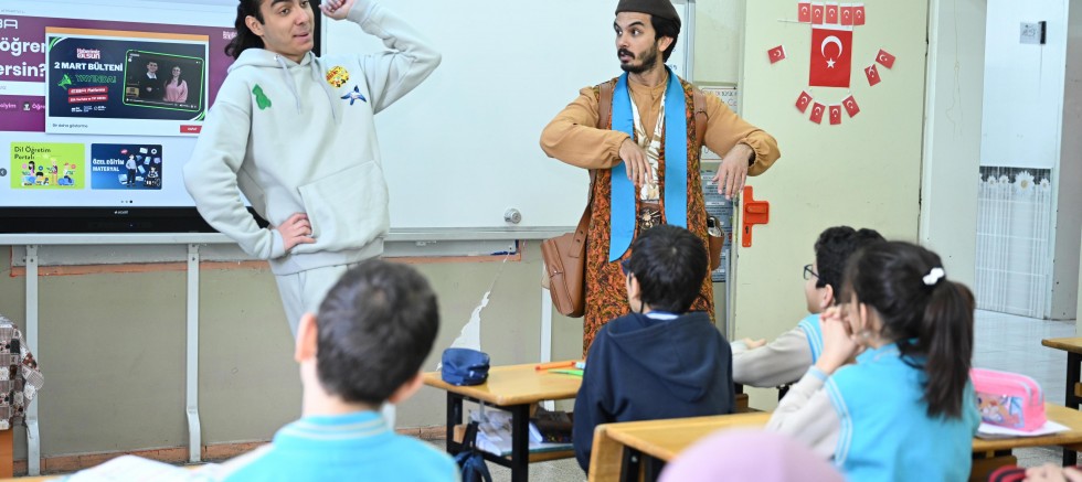 BAŞKAN ALTAY: “31 İLÇEDE 165 BİN ÖĞRENCİMİZE TASARRUF VE MİLLİ TEKNOLOJİ HAMLESİ BİLİNCİ KAZANDIRIYORUZ”