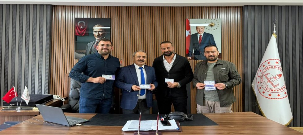 ATSO'DAN YUNAKLI ÖĞRENCİLERE EĞİTİM YARDIMI