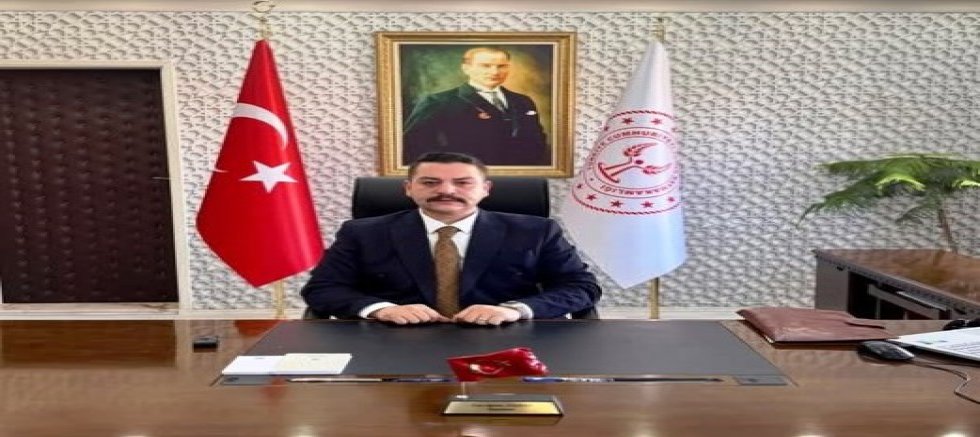Kaymakam Taşavlı ; ''Cumhuriyet, bir yönetim biçimi olmanın ötesinde kalkınma ve modernleşme hamlesidir.’’