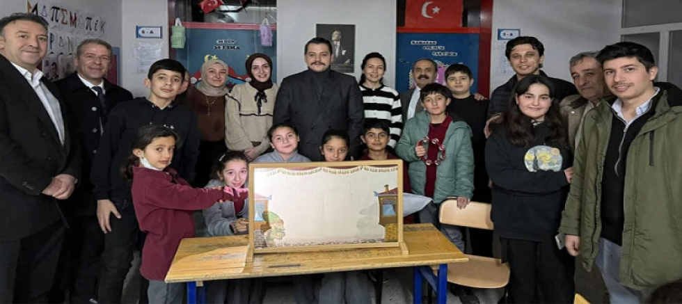 YUNAK KOÇYAZI ŞEHİT YILDIRIM ARAT ORTAOKULUNDA İFTAR PROGRAMI