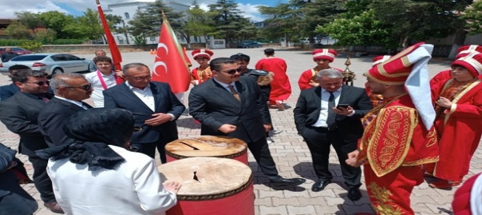 YUNAK’TA 19 MAYIS COŞKUSU