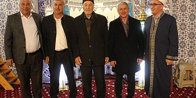 BAŞKAN GÜNALTAY VATANDAŞLA BAYRAMLAŞTI