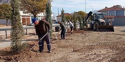 GRİ SESSİZLİK BİTTİ, YEŞİL ÇAĞ BAŞLADI , FATİH MAHALLESİ PARKI’NDA 20 GÜNDE MODERN BİR MUCİZE YAZILDI