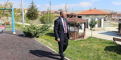 ŞEHİT MUHAMMET ACAR PARKINDA BAKIM ÇALIŞMASI 