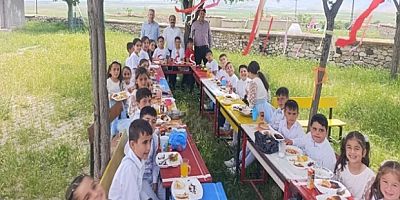 TURGUT İLKOKULU’NDAN BAHAR ŞENLİĞİ