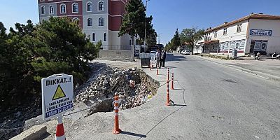 YUNAK BALIKÇILAR KÖPRÜSÜ SİL BAŞTAN YENİLENECEK
