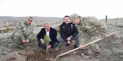 YUNAK DAĞLARINDA OPERASYON: KOMUTANLAR SAHADA, EMİR NET – BİR FİDAN, BİR VATAN, KOD ADI “YEŞİL GELECEK”