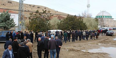 YUNAK İLÇESİNİN EN UZAK MAHALLESİNDE BÜYÜK BULUŞMA YAŞANDI