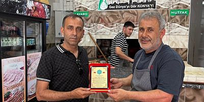 YUNAK'TA HAYAT KURTARAN ESNAFA PLAKET