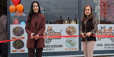 YUNAK'TA İKİ KADININ HAYALİ İLÇENİN LEZZET HARİTASINI DEĞİŞTİRDİ.