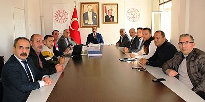 YUNAK’TA  SOSYAL YARDIMLAŞMA VE DAYANIŞMA VAKFI BAŞKANLIĞI MÜTEVELLİ HEYETİ TOPLANTISI